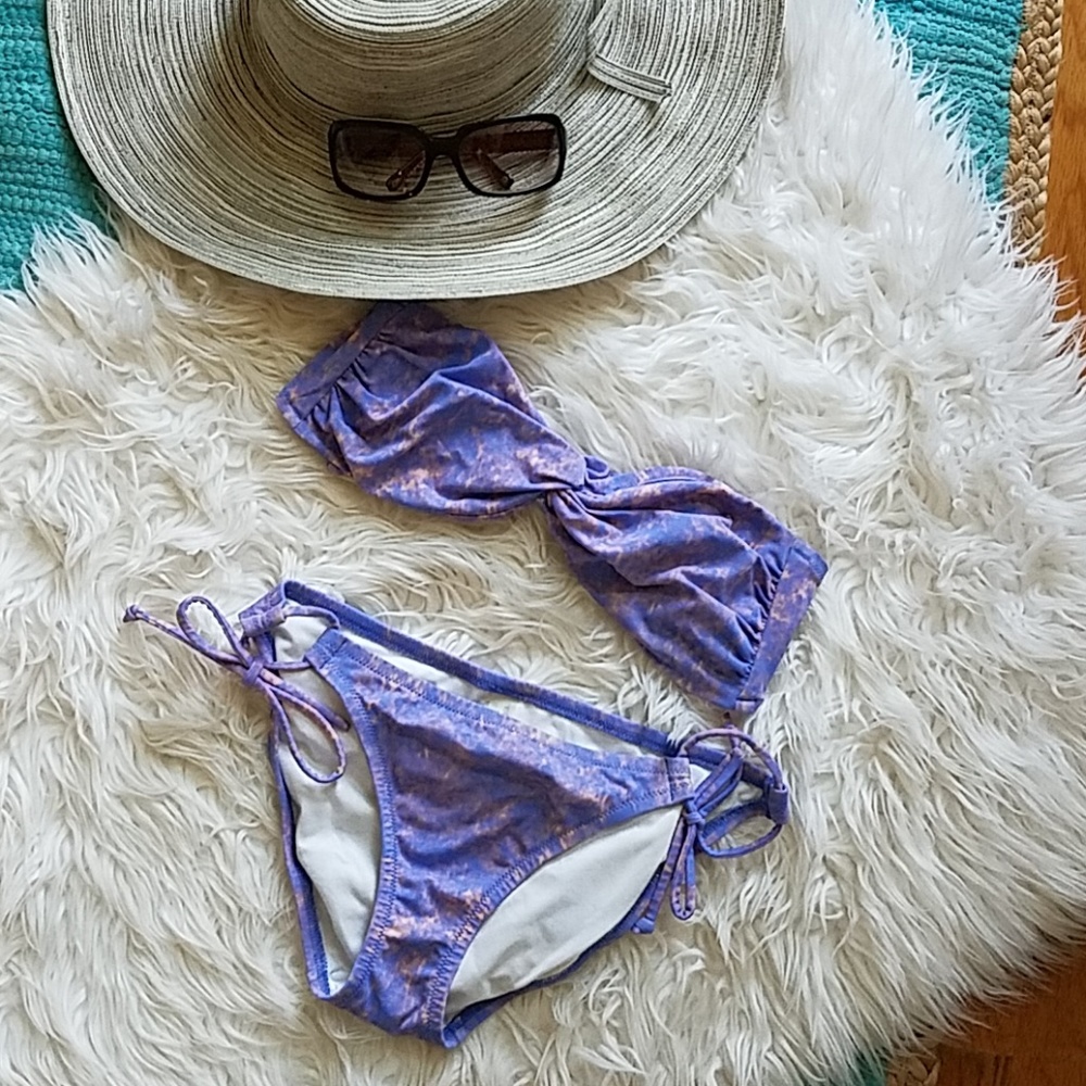 Victoria's Secret bikini